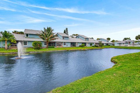 Tiny photo for 3795 Island Club Circle E #10, Lake Worth, FL 33462 (MLS # R11150219)