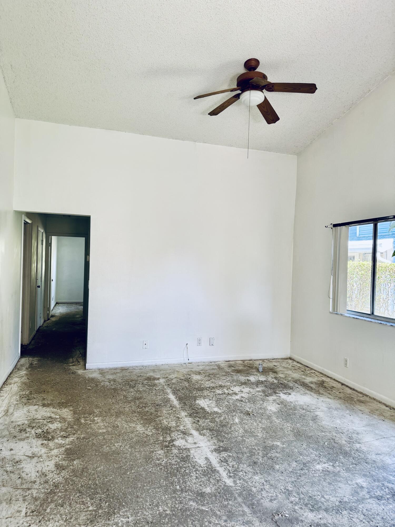 ISLAND CLUB - Residential