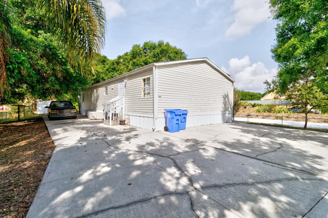 TOWN OF FELLSMERE - Residential