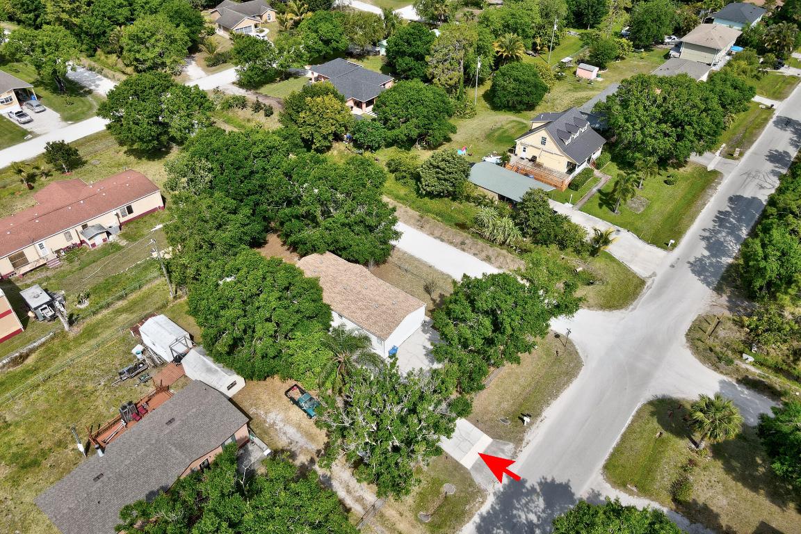 TOWN OF FELLSMERE - Residential