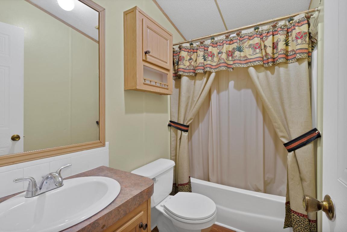 TOWN OF FELLSMERE - Residential