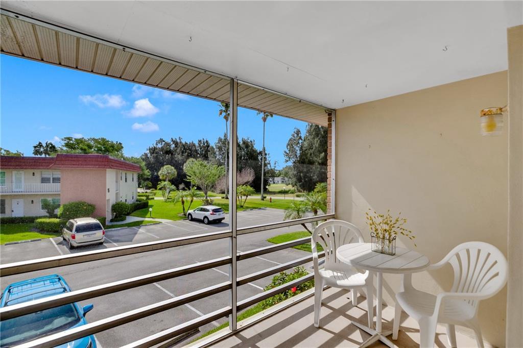 VISTA ROYALE PHASE IV BLDGS 83-111 - Residential