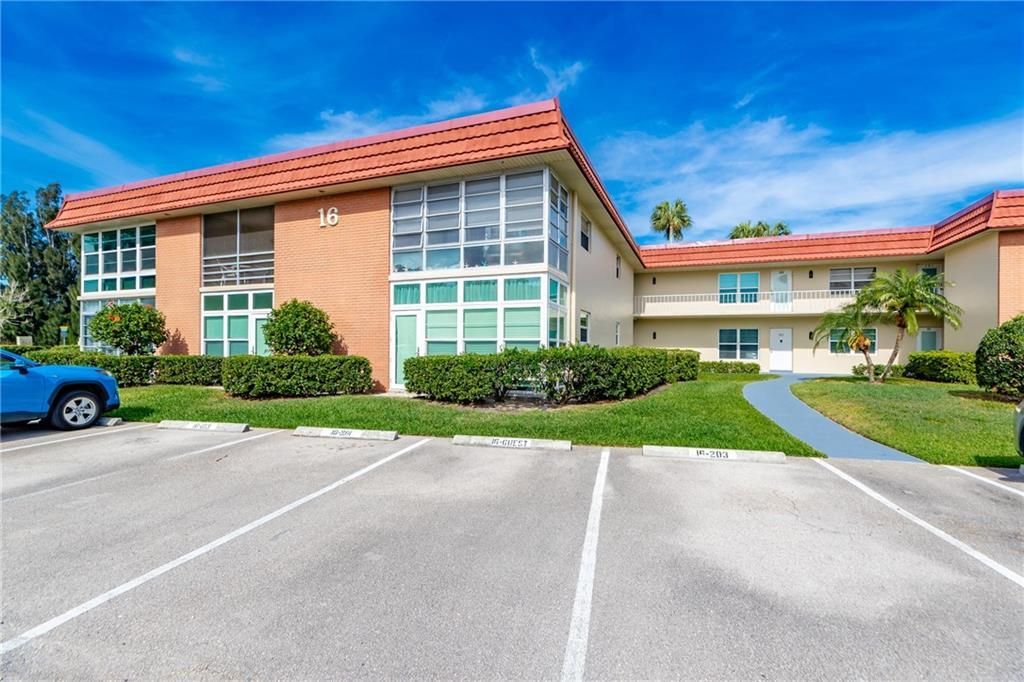 Photo of 16 Vista Palm Lane #204, Vero Beach, FL 32962 (MLS # B26025927)