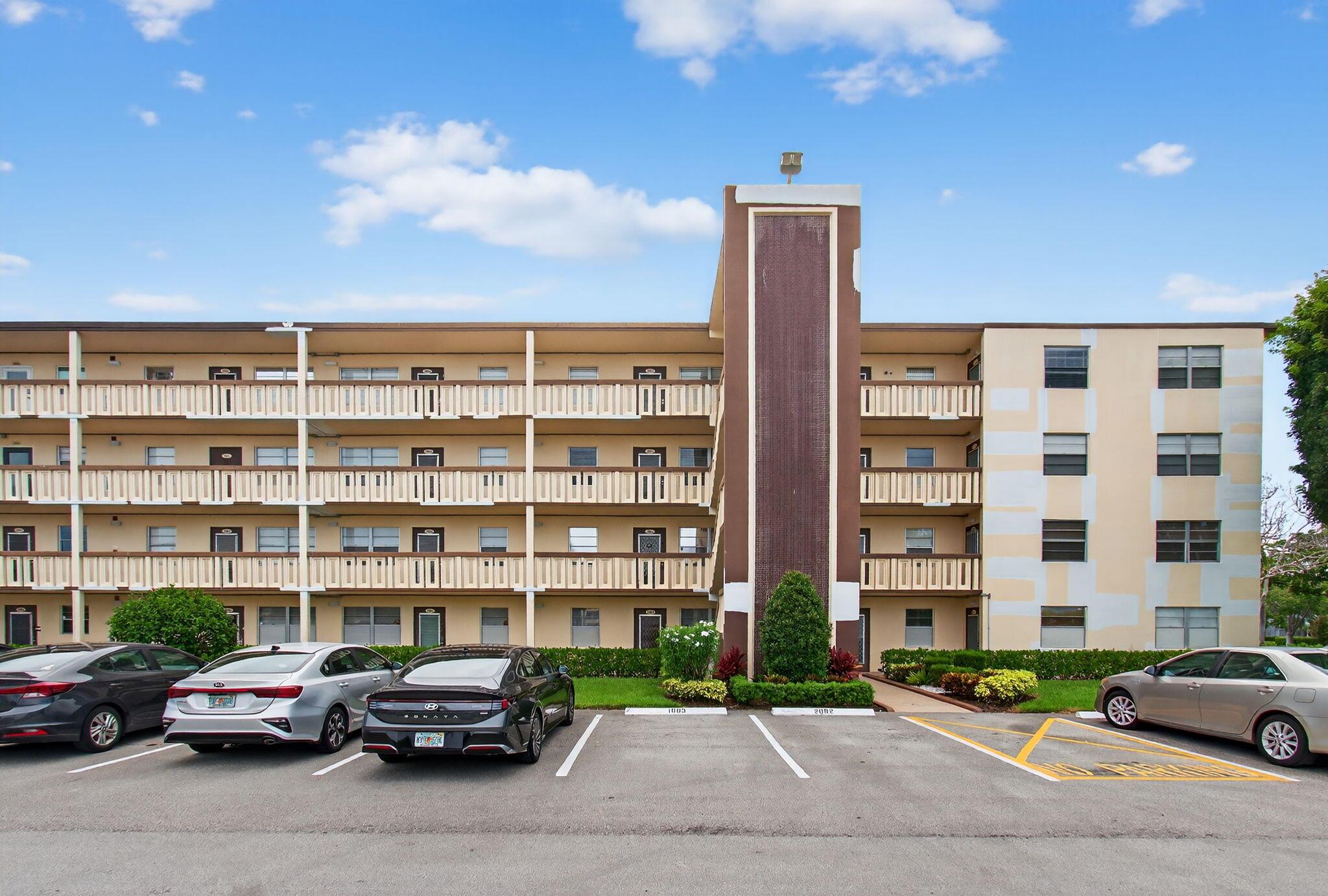 CENTURY VILLAGE - Residential Lease