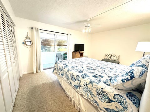 Tiny photo for 131 Oakridge J #131, Deerfield Beach, FL 33442 (MLS # B26025984)