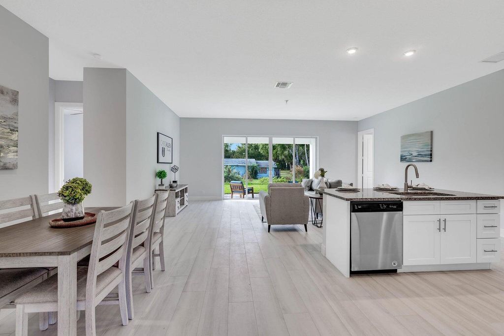 Photo of 13464 72nd Court N, West Palm Beach, FL 33412 (MLS # R10993342)