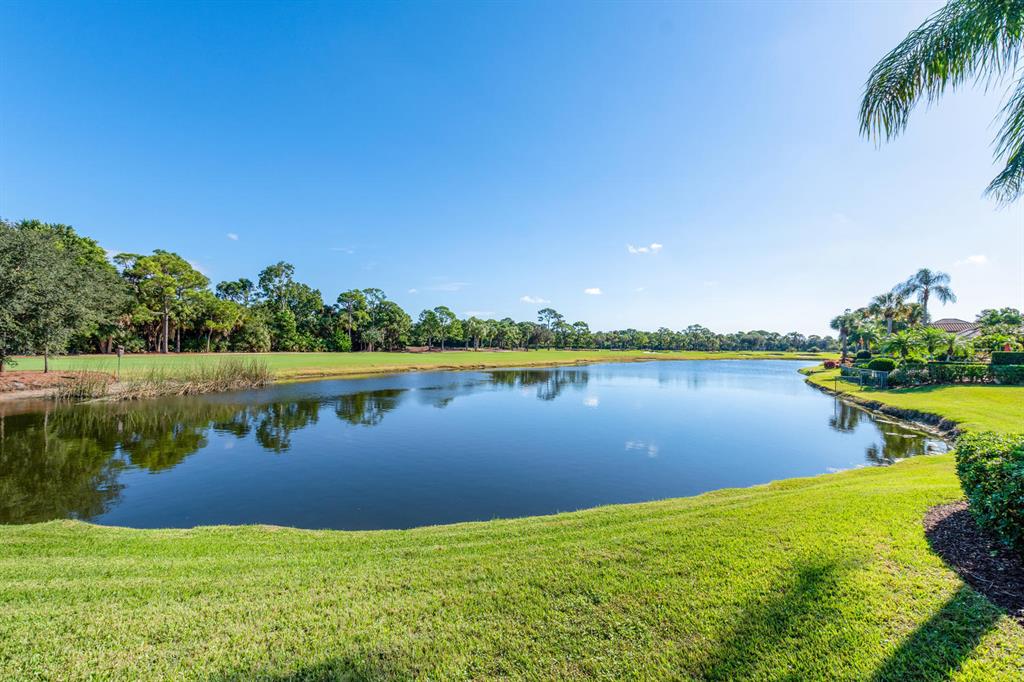 LOXAHATCHEE CLUB AT MAPLE - Residential