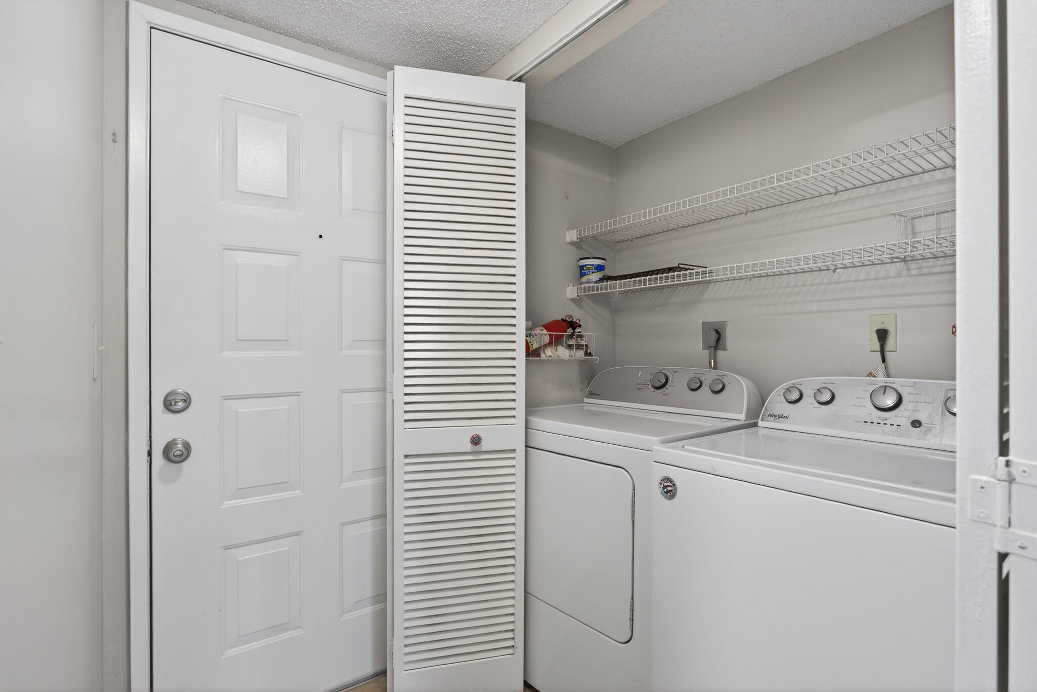 CYPRESS BEND CONDOMINIUM VII - Residential