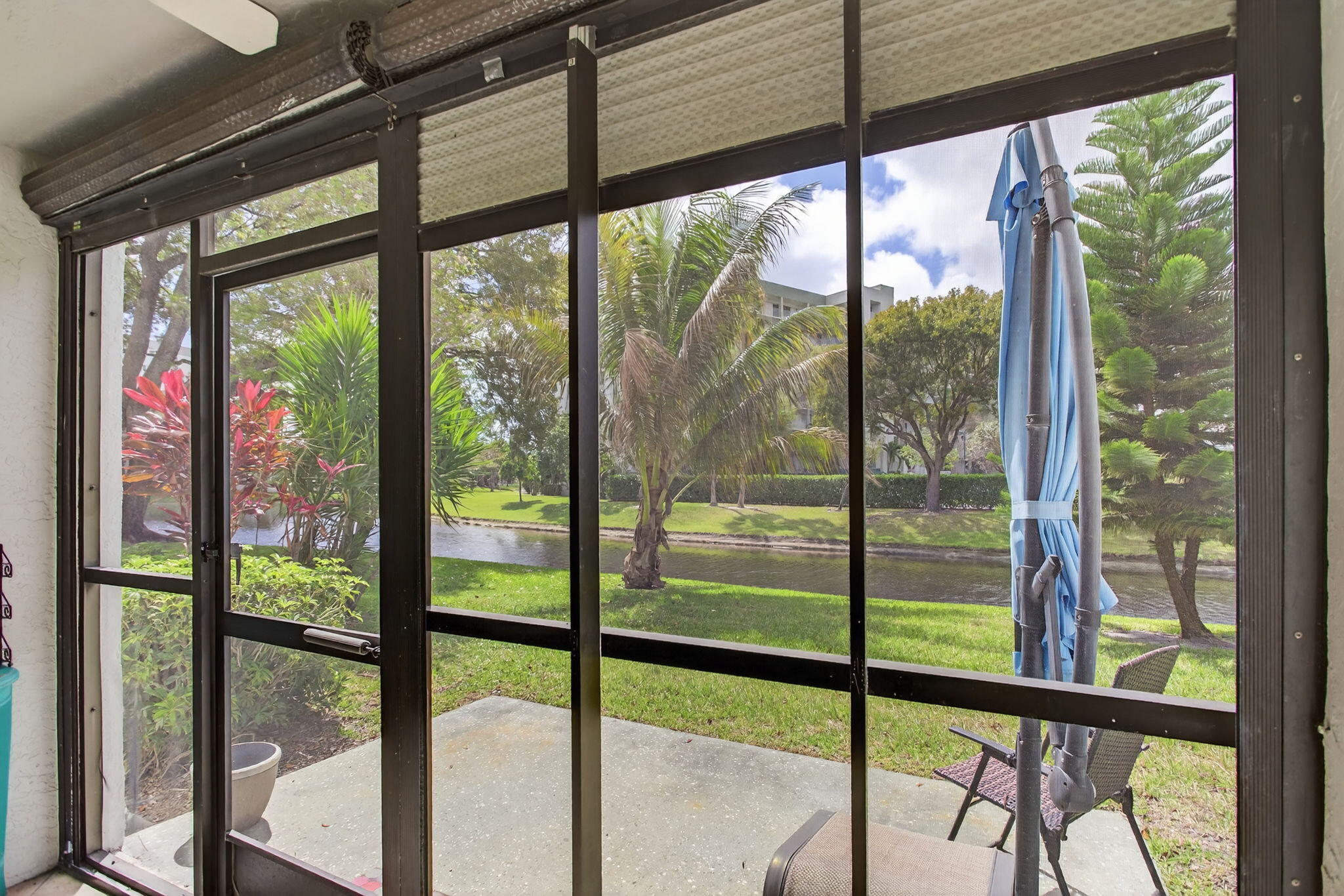 CYPRESS BEND CONDOMINIUM VII - Residential