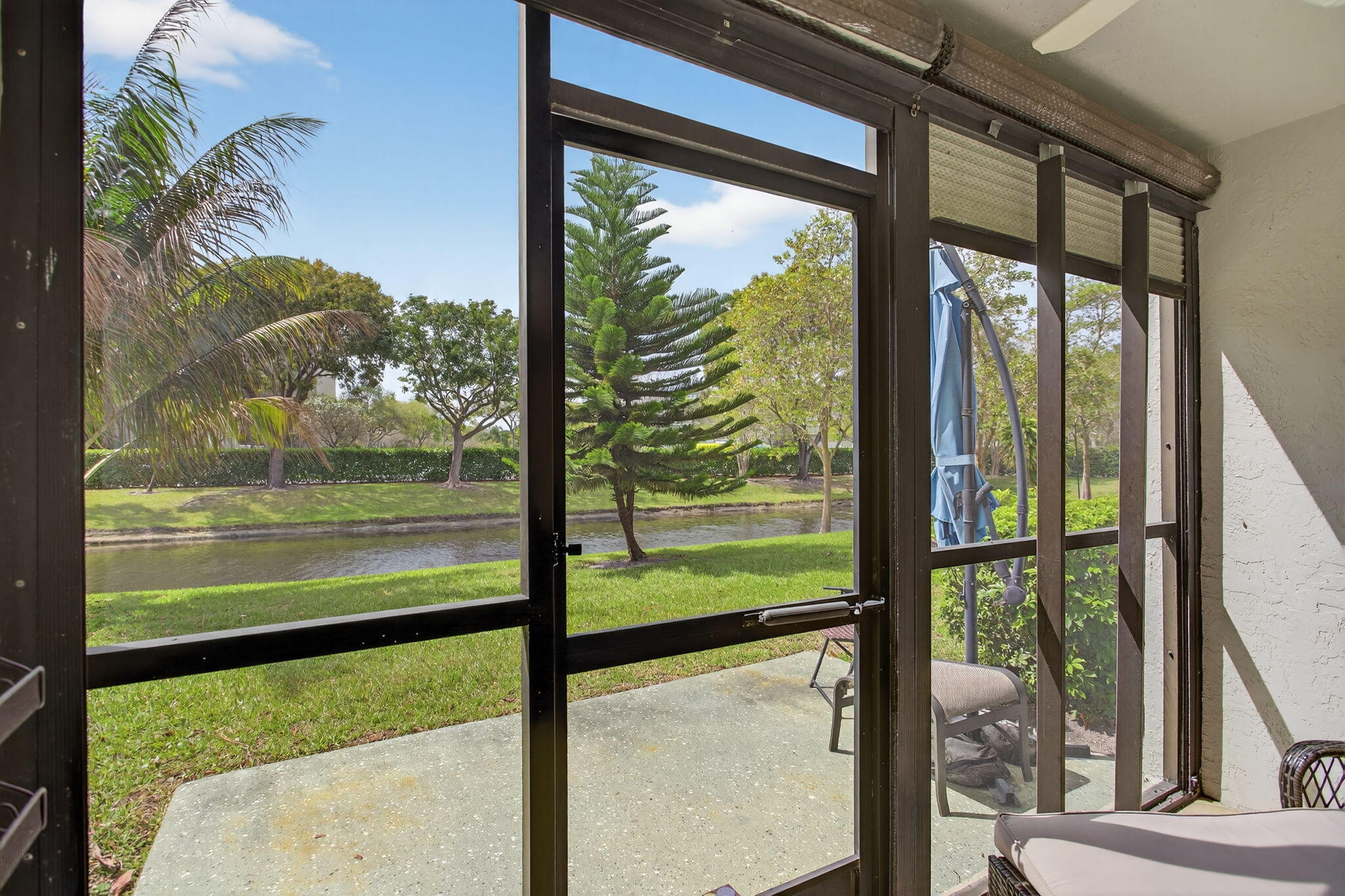 CYPRESS BEND CONDOMINIUM VII - Residential