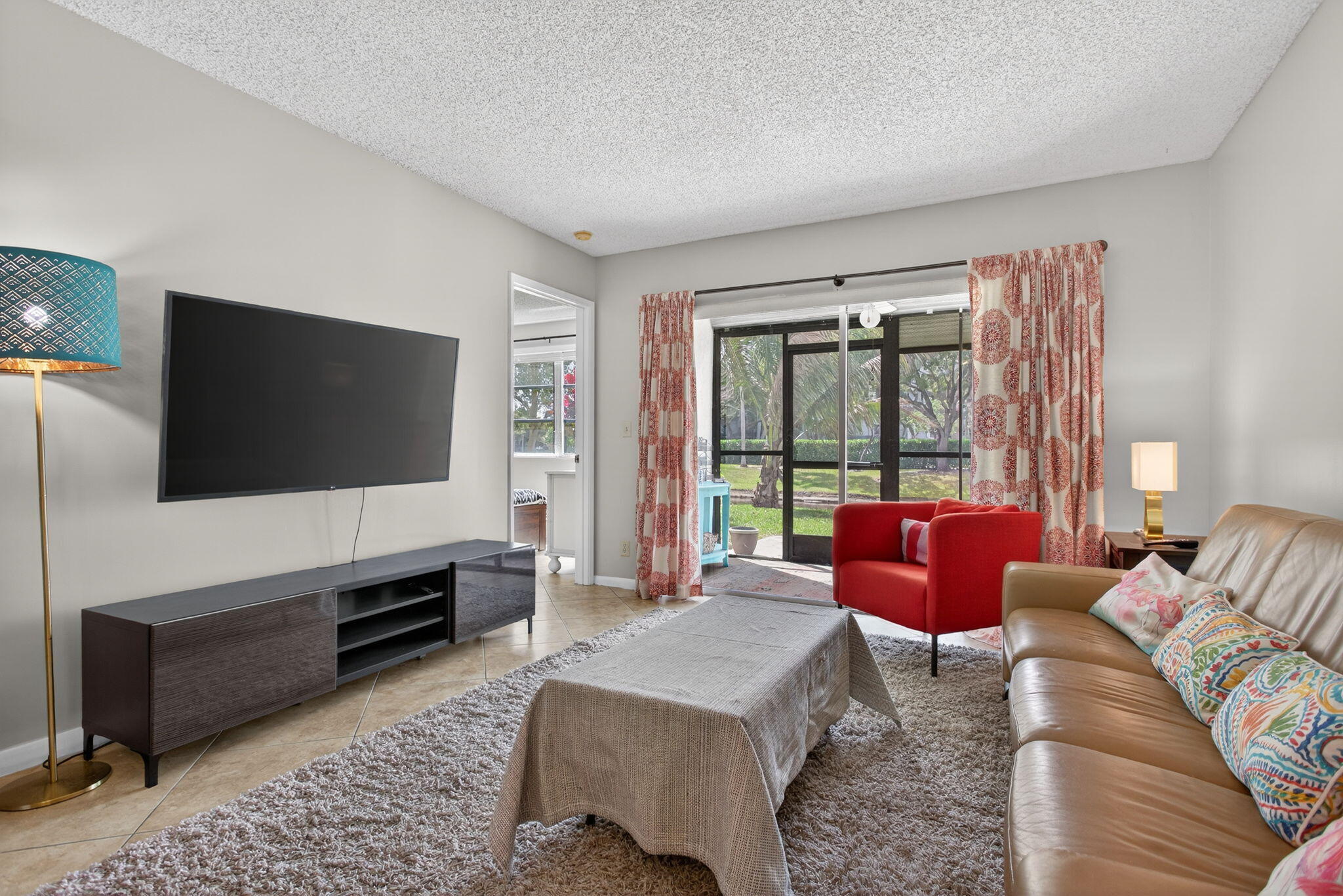 CYPRESS BEND CONDOMINIUM VII - Residential