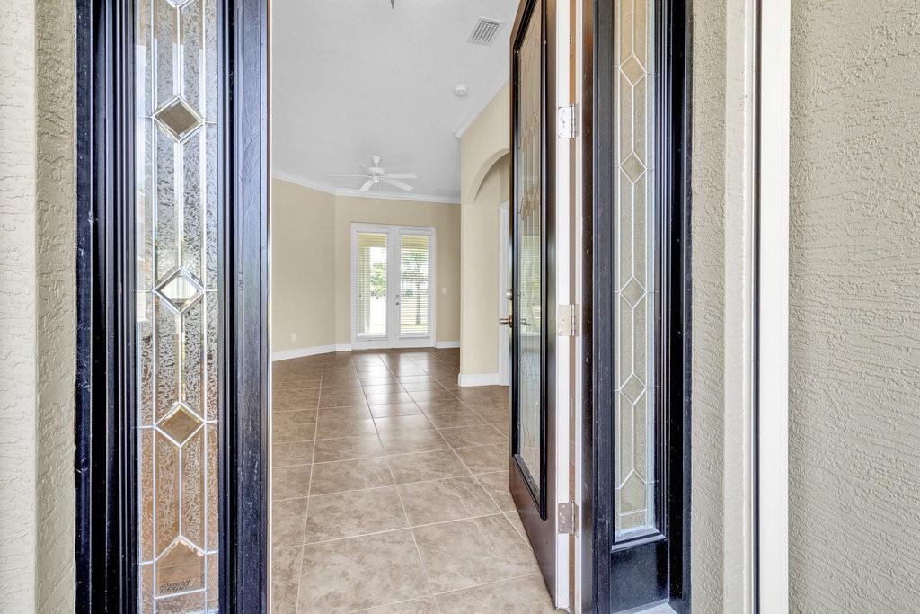 Photo of 1280 S Village Square, Vero Beach, FL 32966 (MLS # R11095048)