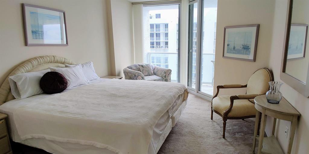 OCEANIA II CONDO - Residential