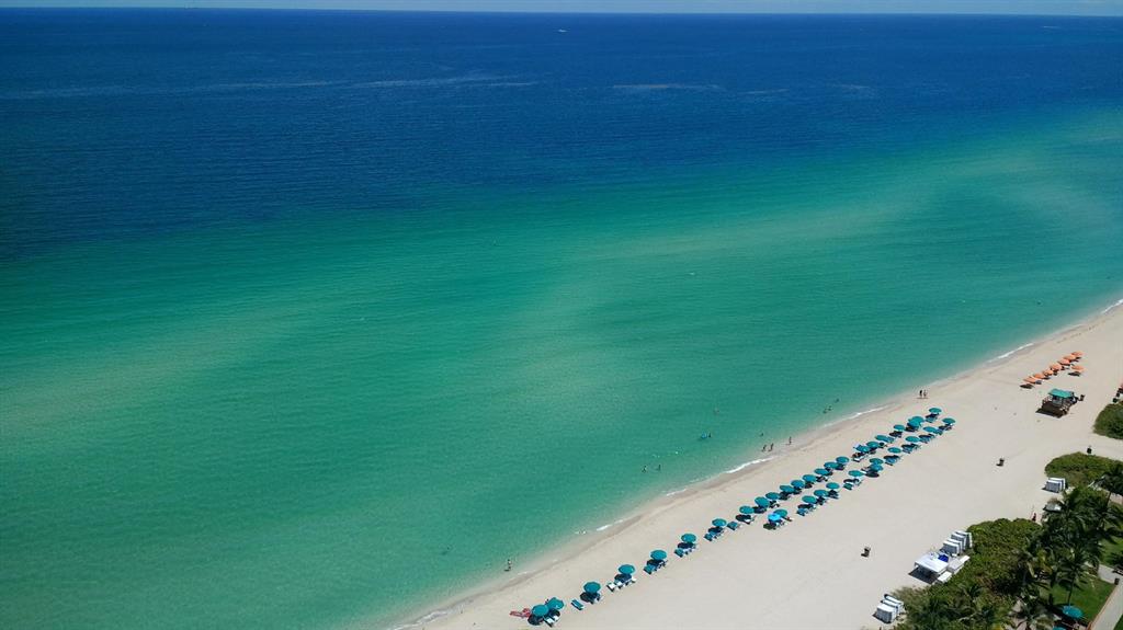 OCEANIA II CONDO - Residential