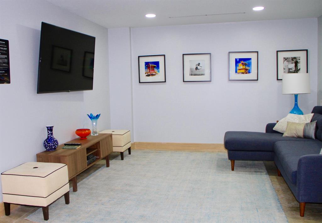 OCEANIA II CONDO - Residential