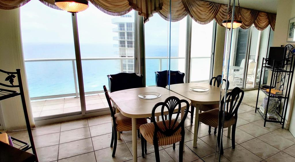 OCEANIA II CONDO - Residential