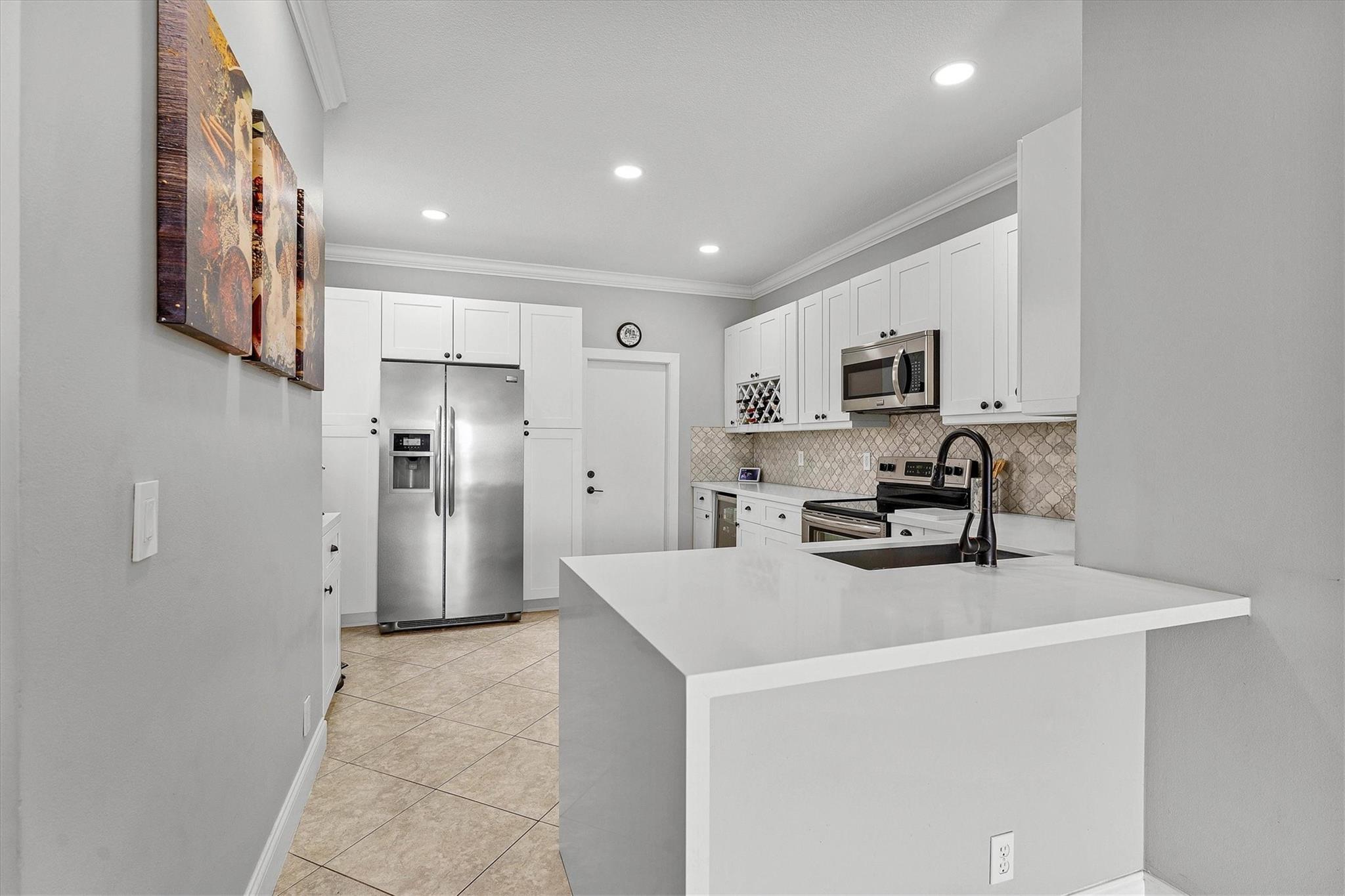 3748 San Simeon Cir