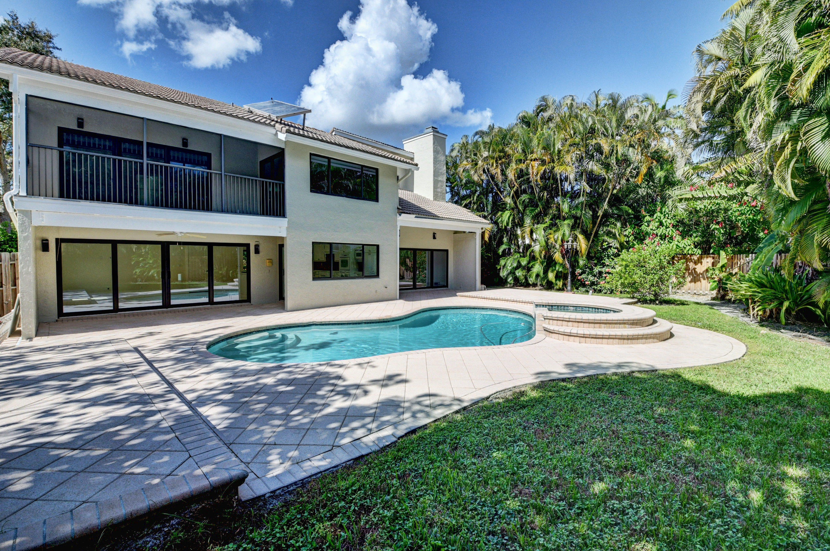 Colonnade - Residential Lease