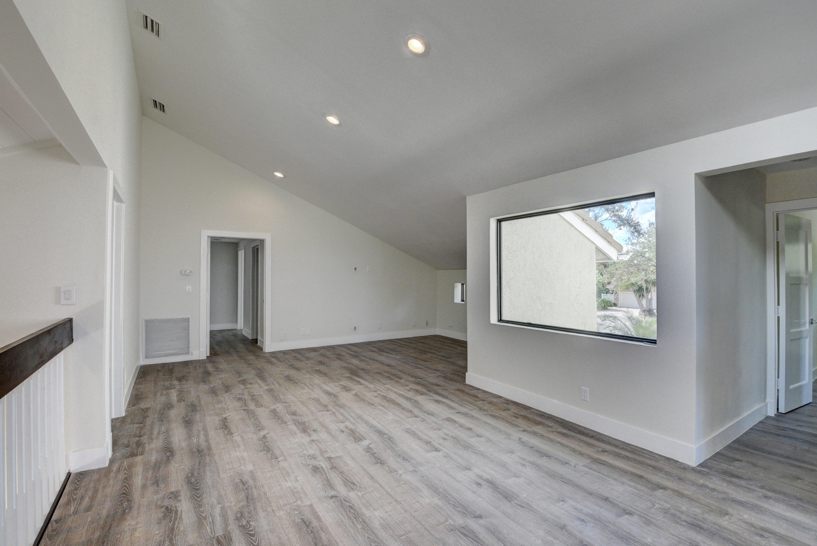 Colonnade - Residential Lease