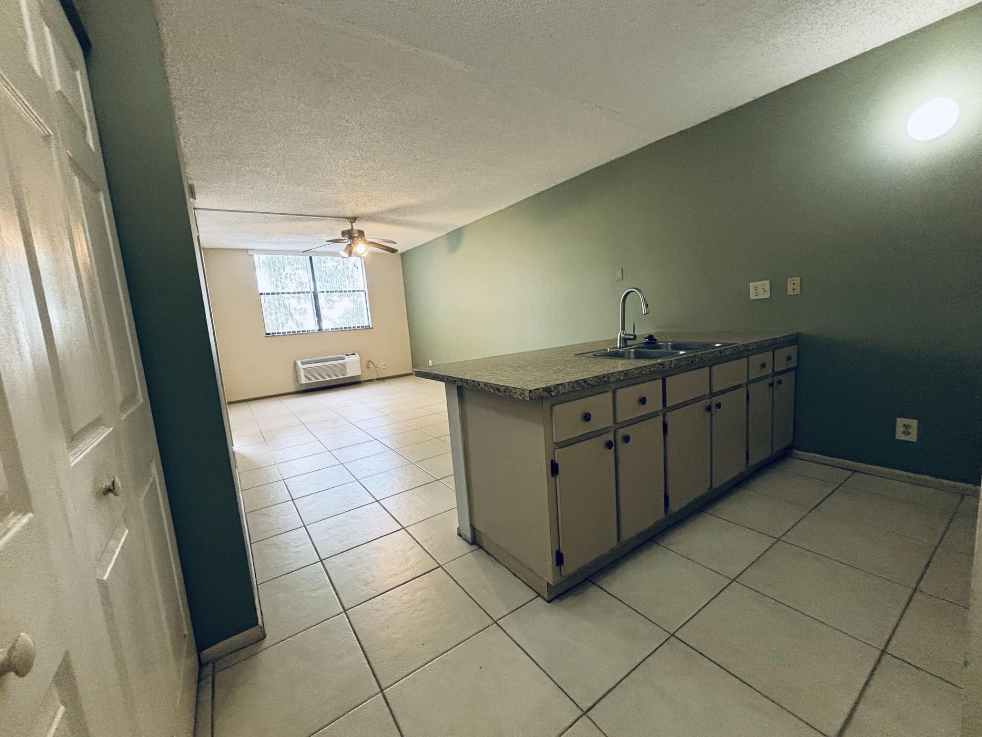 Coral Spgs Tower Club - Residential Lease