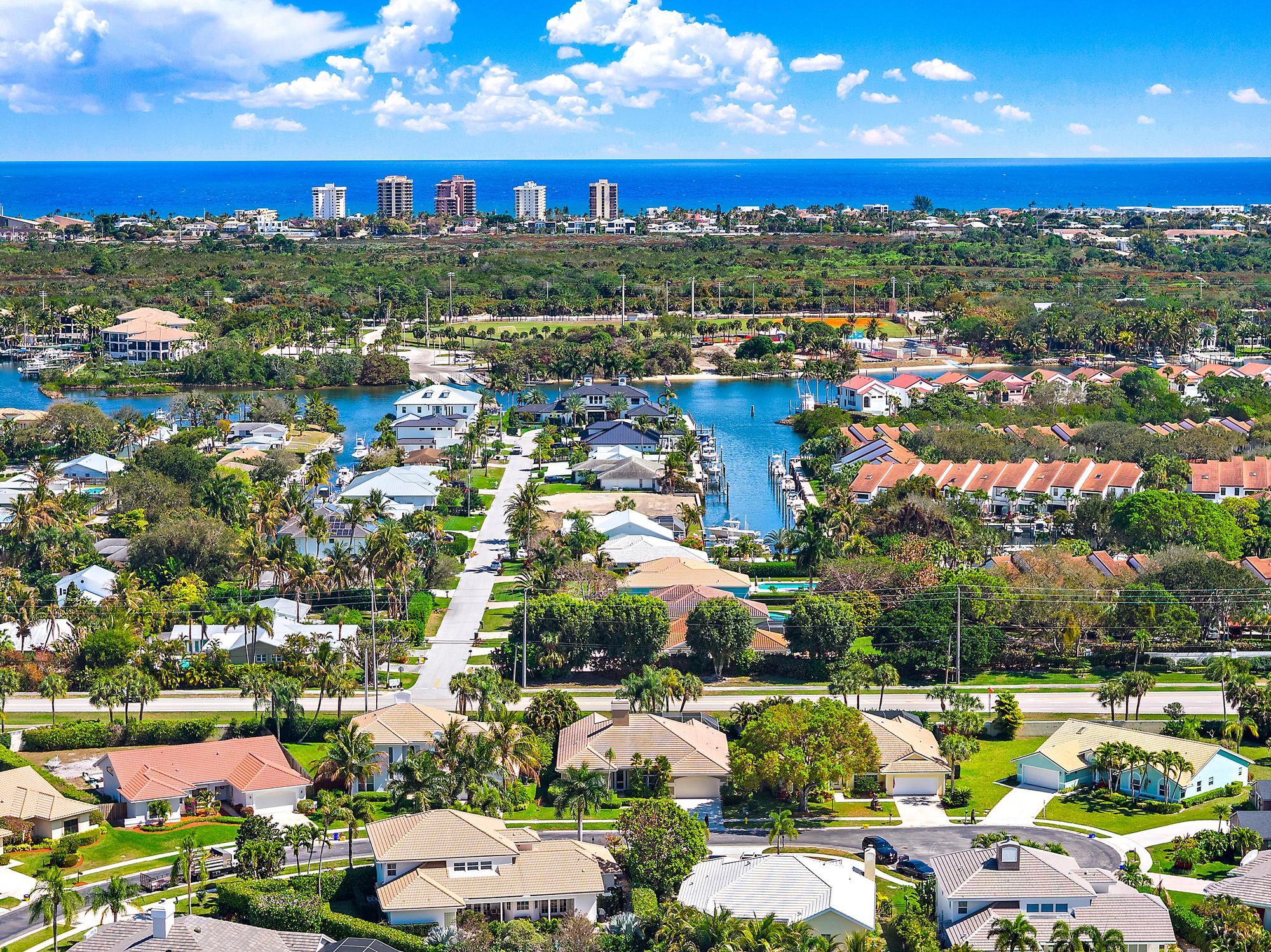 CRYSTAL POINTE 1 - Residential