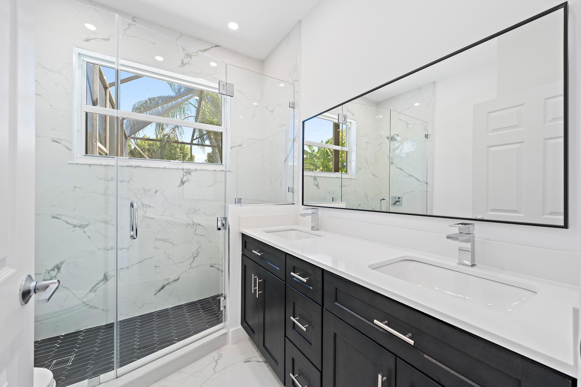 CRYSTAL POINTE 1 - Residential