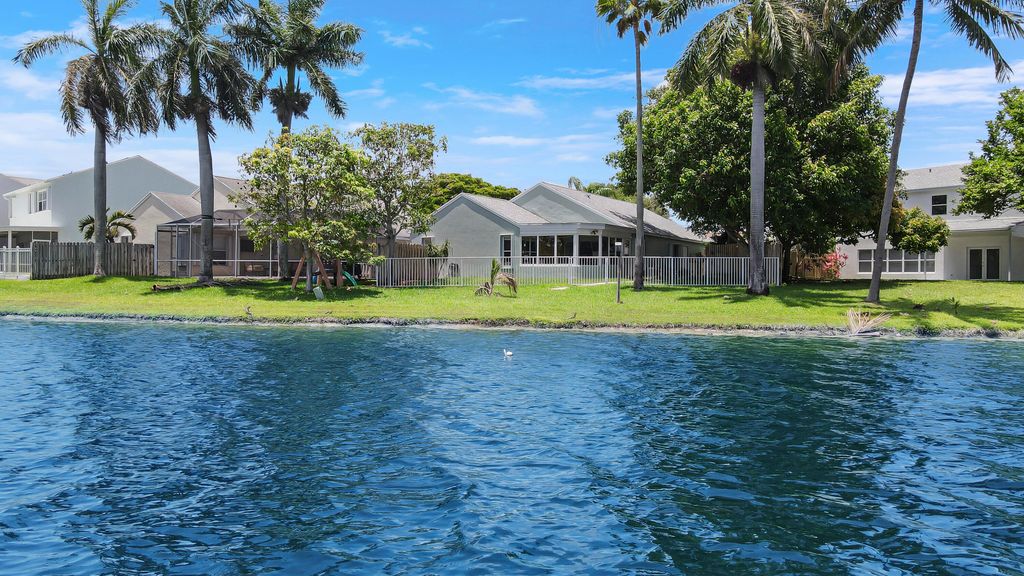 Photo of 30 Swallow Drive, Boynton Beach, FL 33436 (MLS # R11088678)