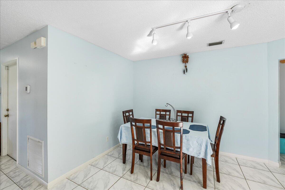 PORT ST LUCIE - Residential