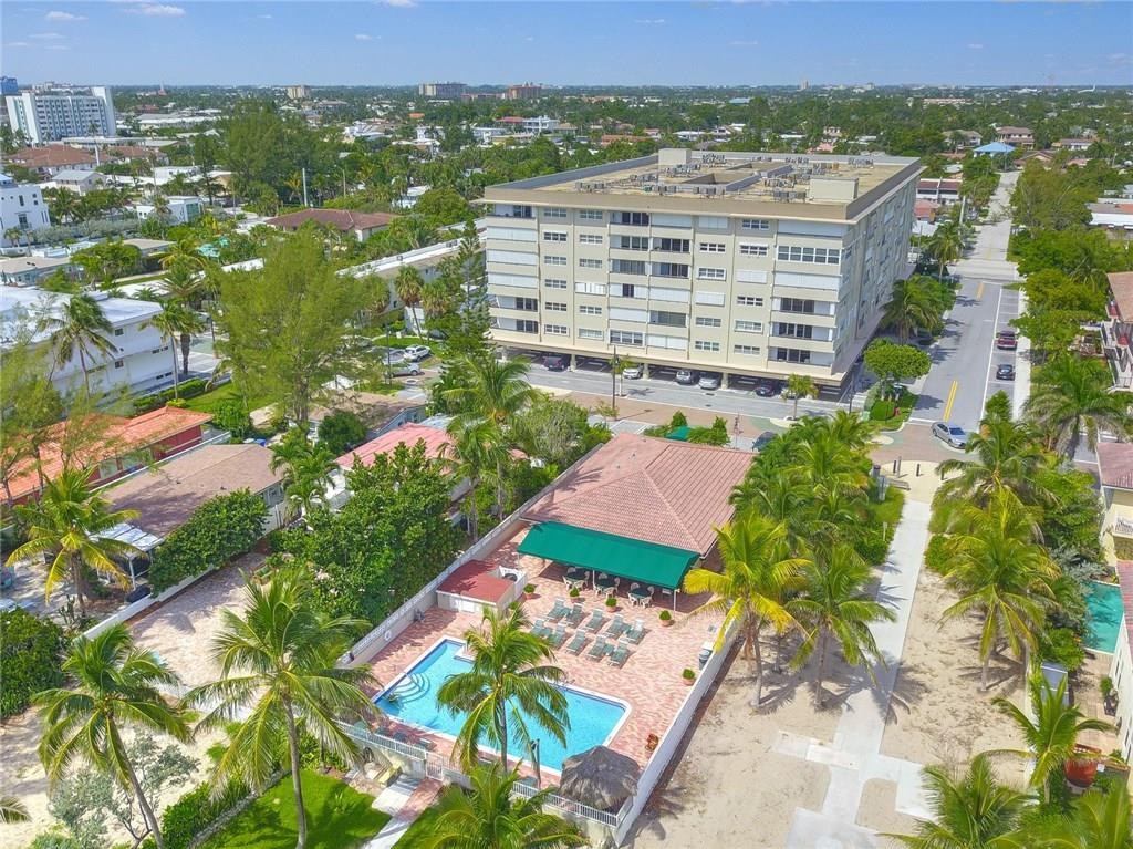 Christopher House - Residential