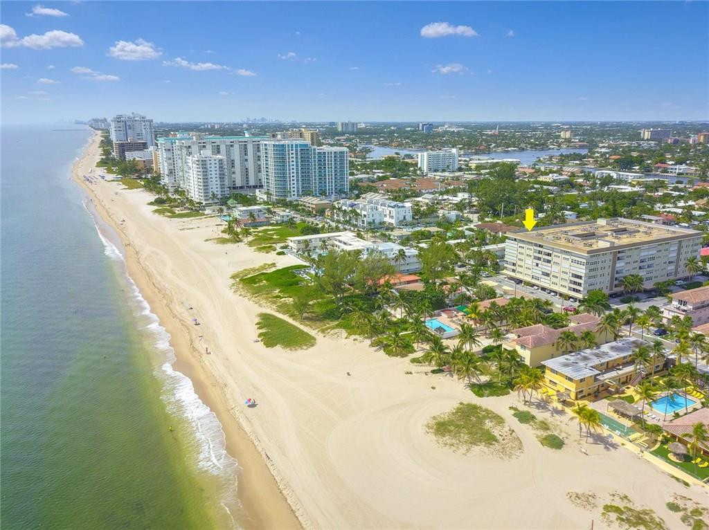 Christopher House - Residential