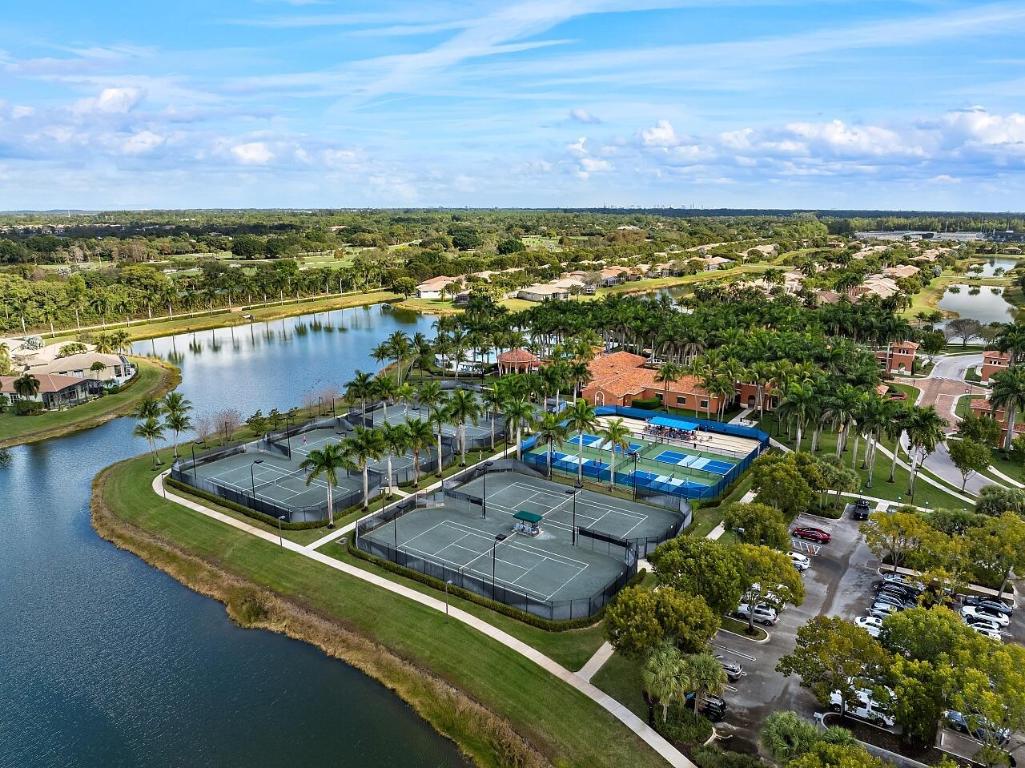 BUENA VIDA - Residential