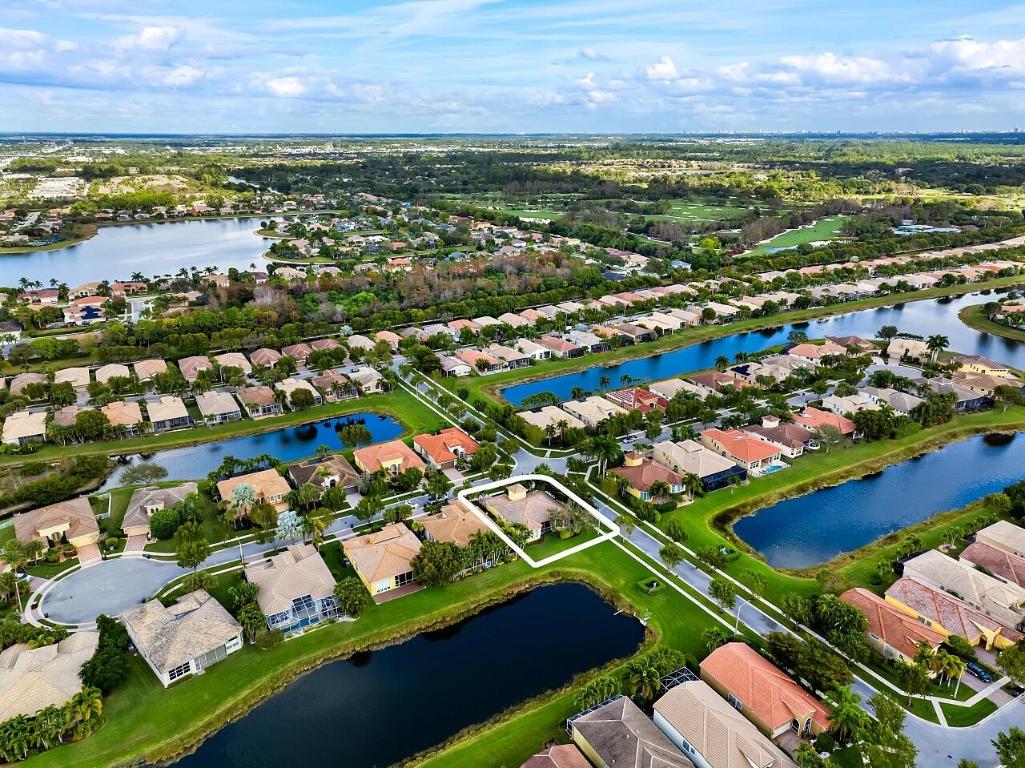 9724 Via Grandezza W