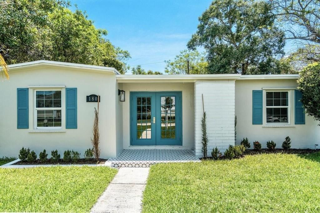 Photo of 180 SE Celestia Court, Port St Lucie, FL 34983 (MLS # R10883919)