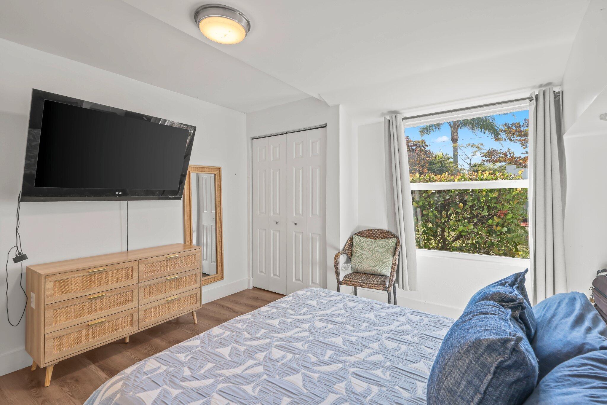 LAKE WORTH TOWN OF ADD 1 - Residential Income