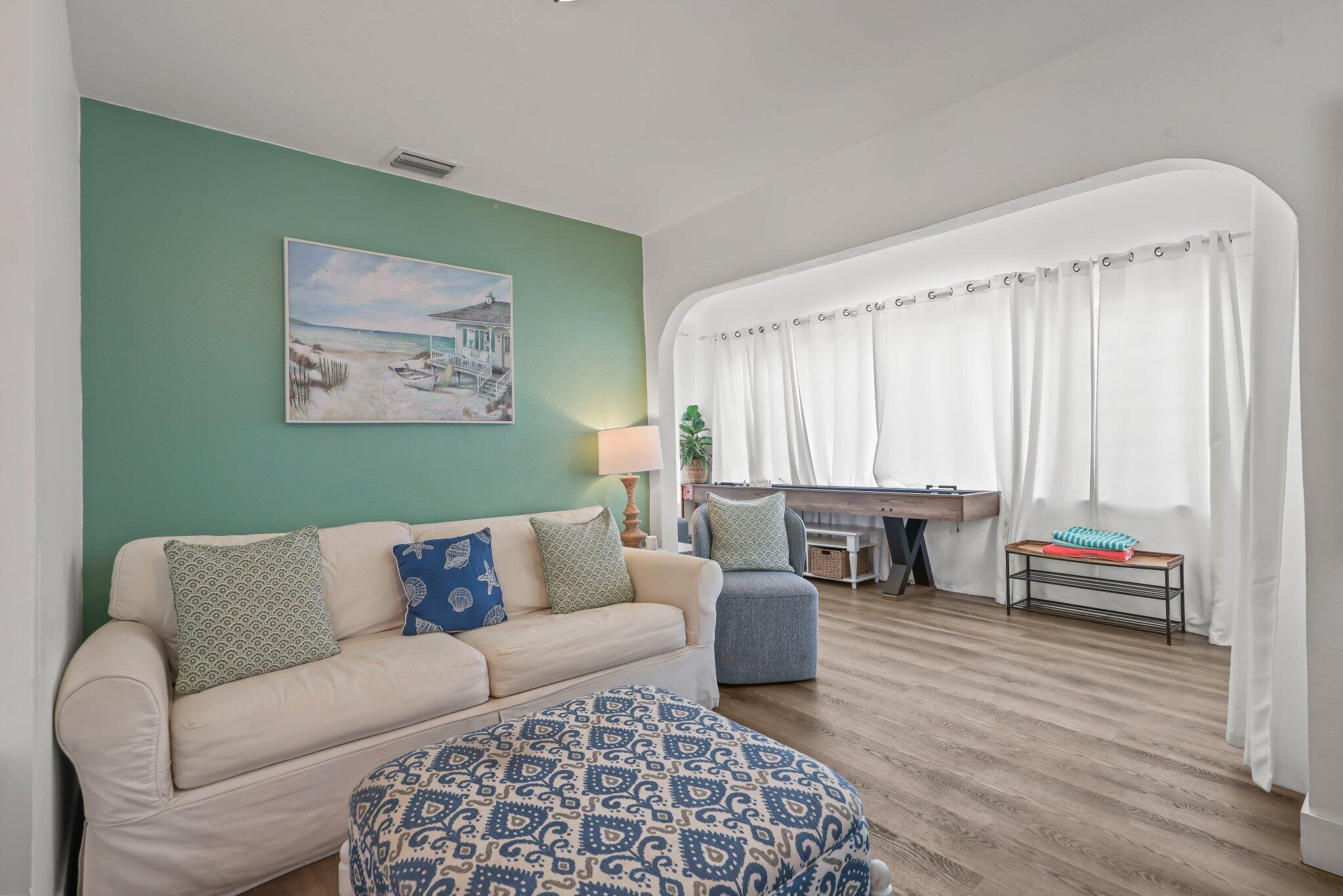 LAKE WORTH TOWN OF ADD 1 - Residential Income