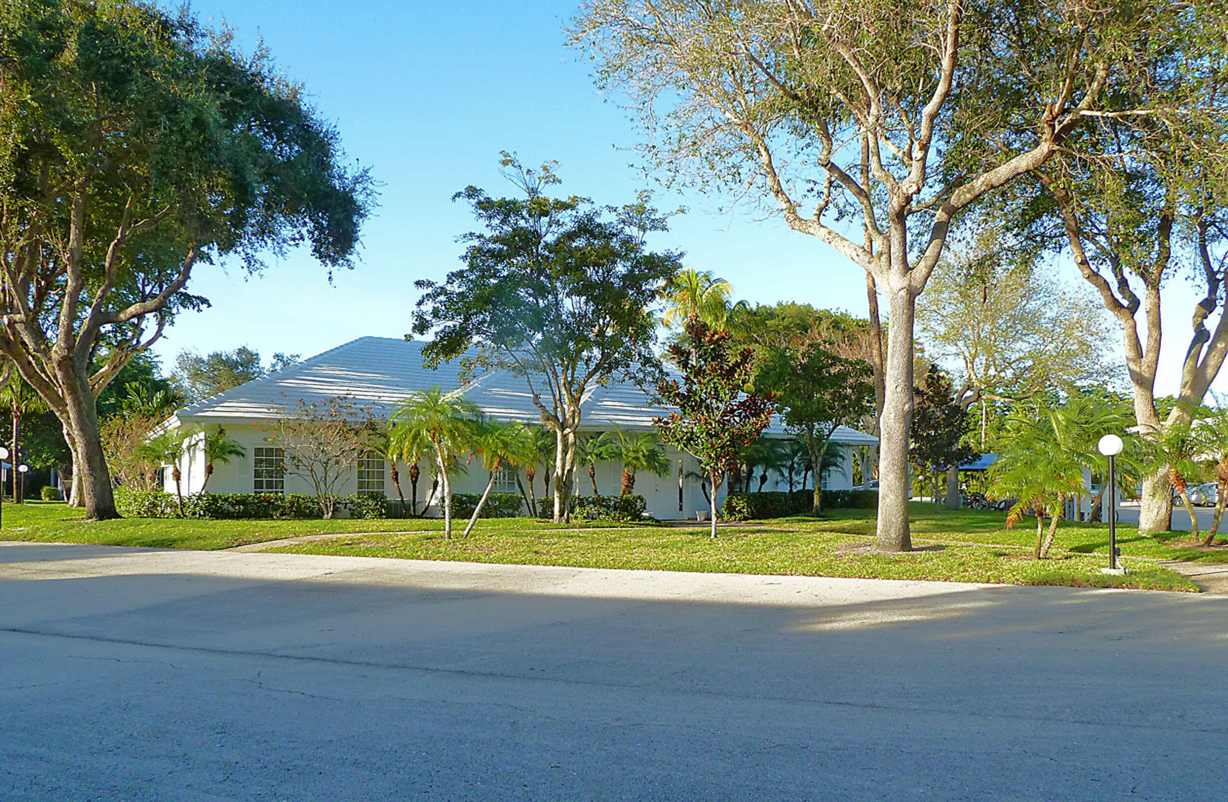 BAY COLONY CLUB CONDO - Residential