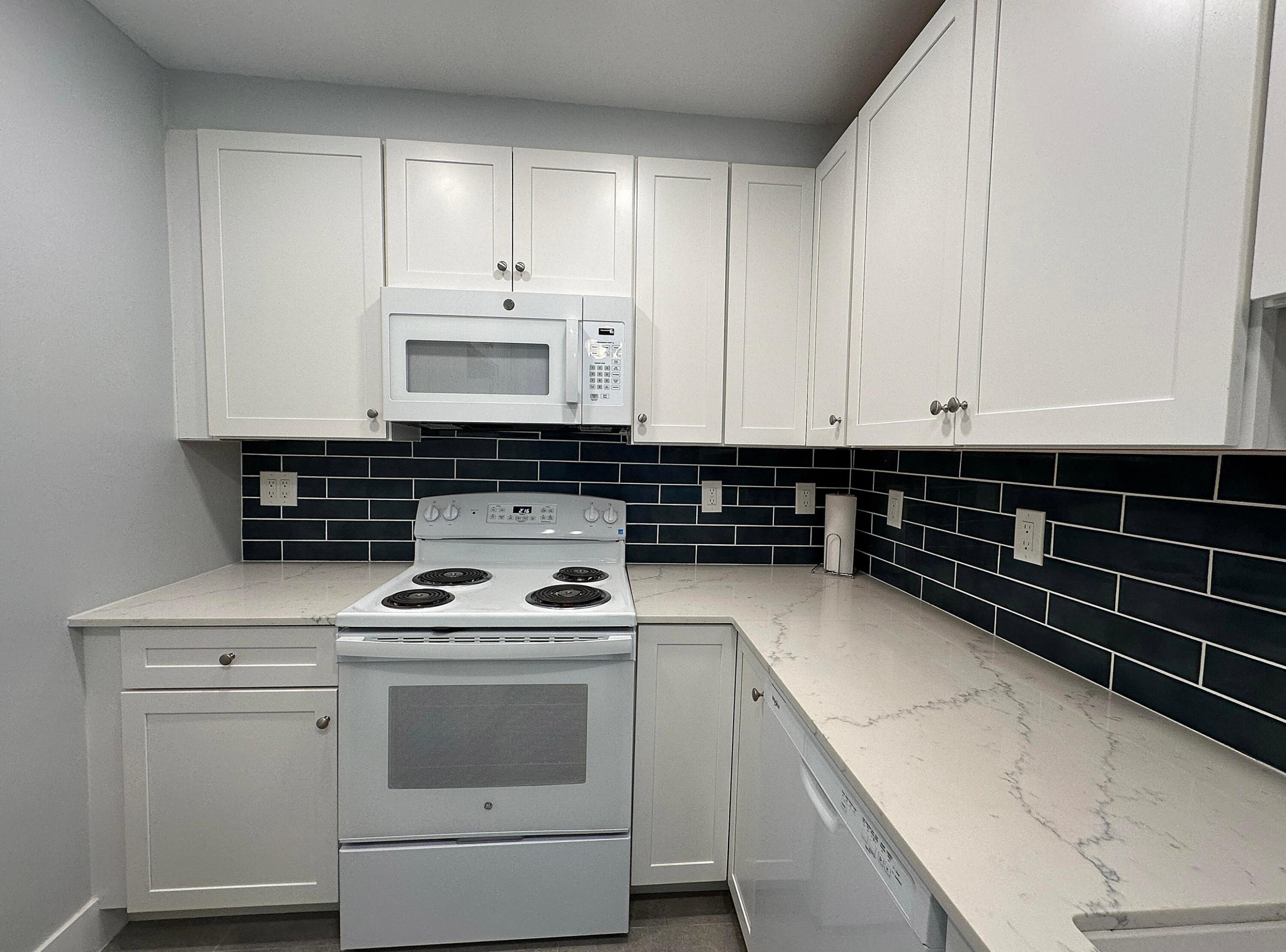 BAY COLONY CLUB CONDO - Residential