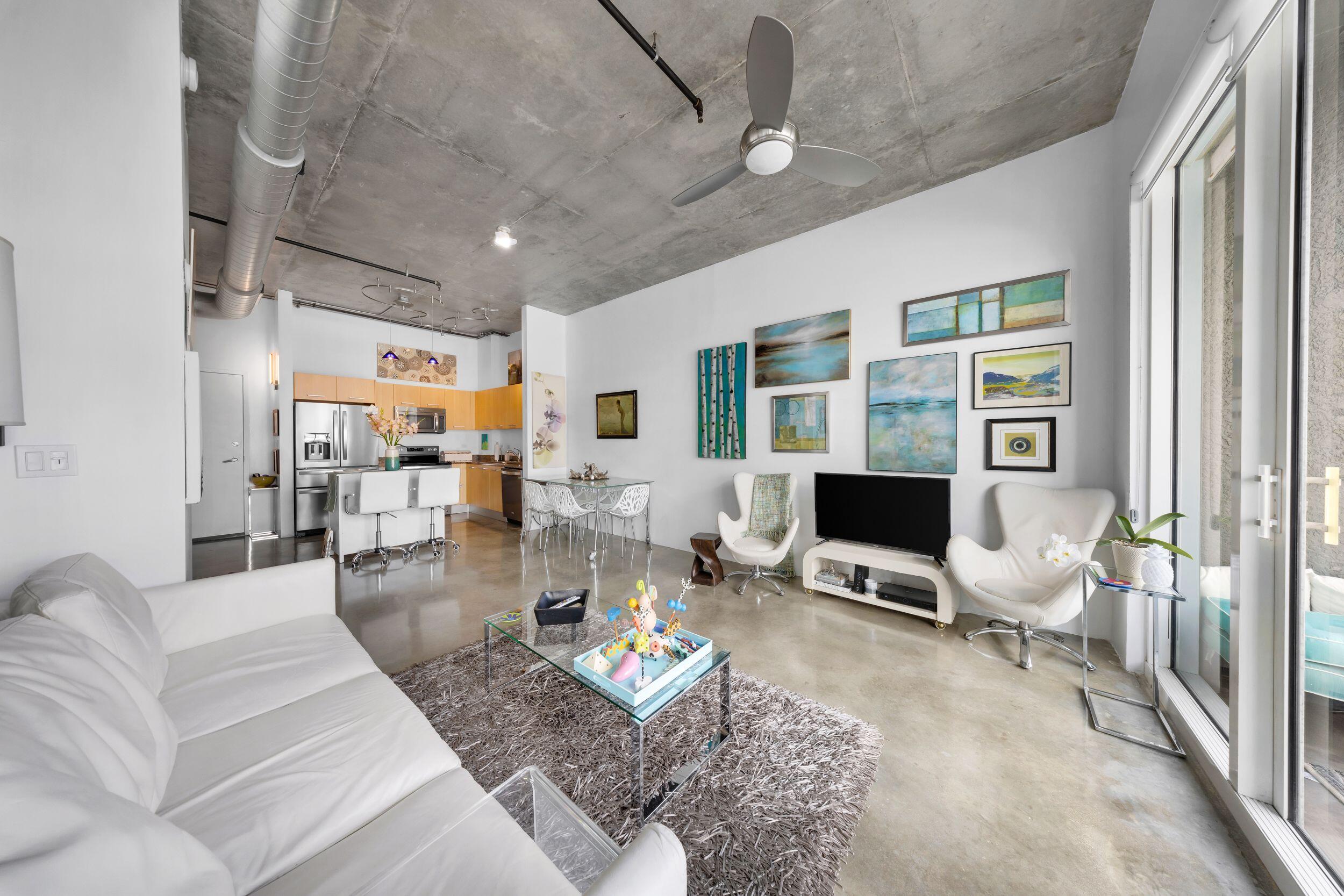 313 NE 2nd Street 602