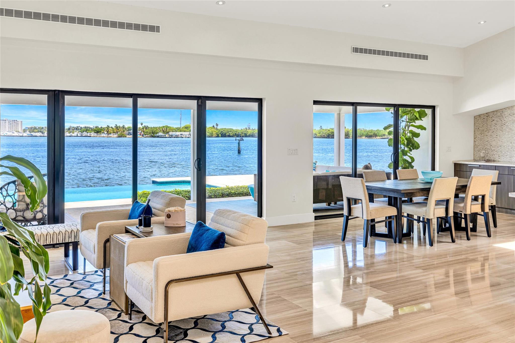 Bay Crest SE Point Lot - Residential