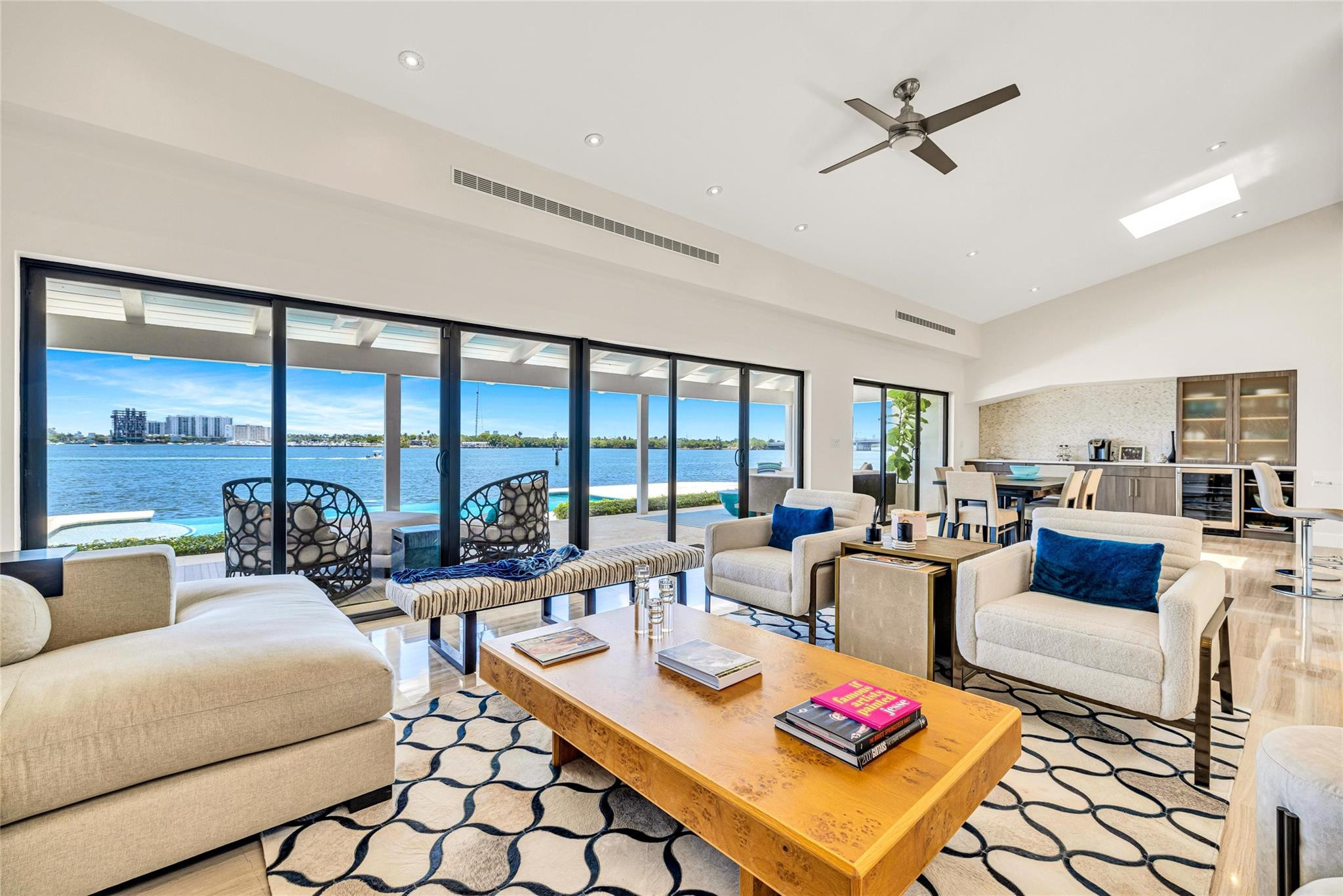 Bay Crest SE Point Lot - Residential