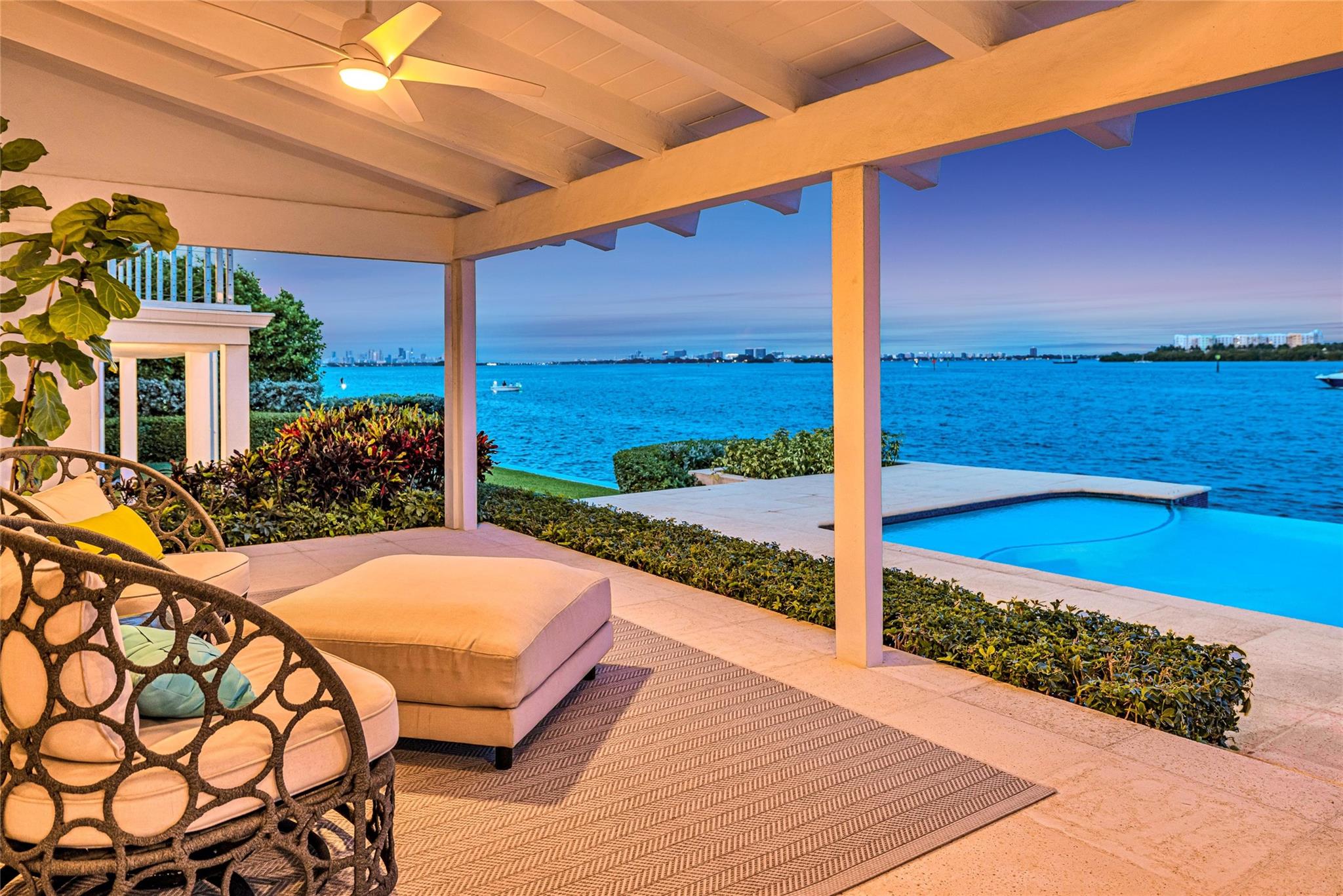 Bay Crest SE Point Lot - Residential