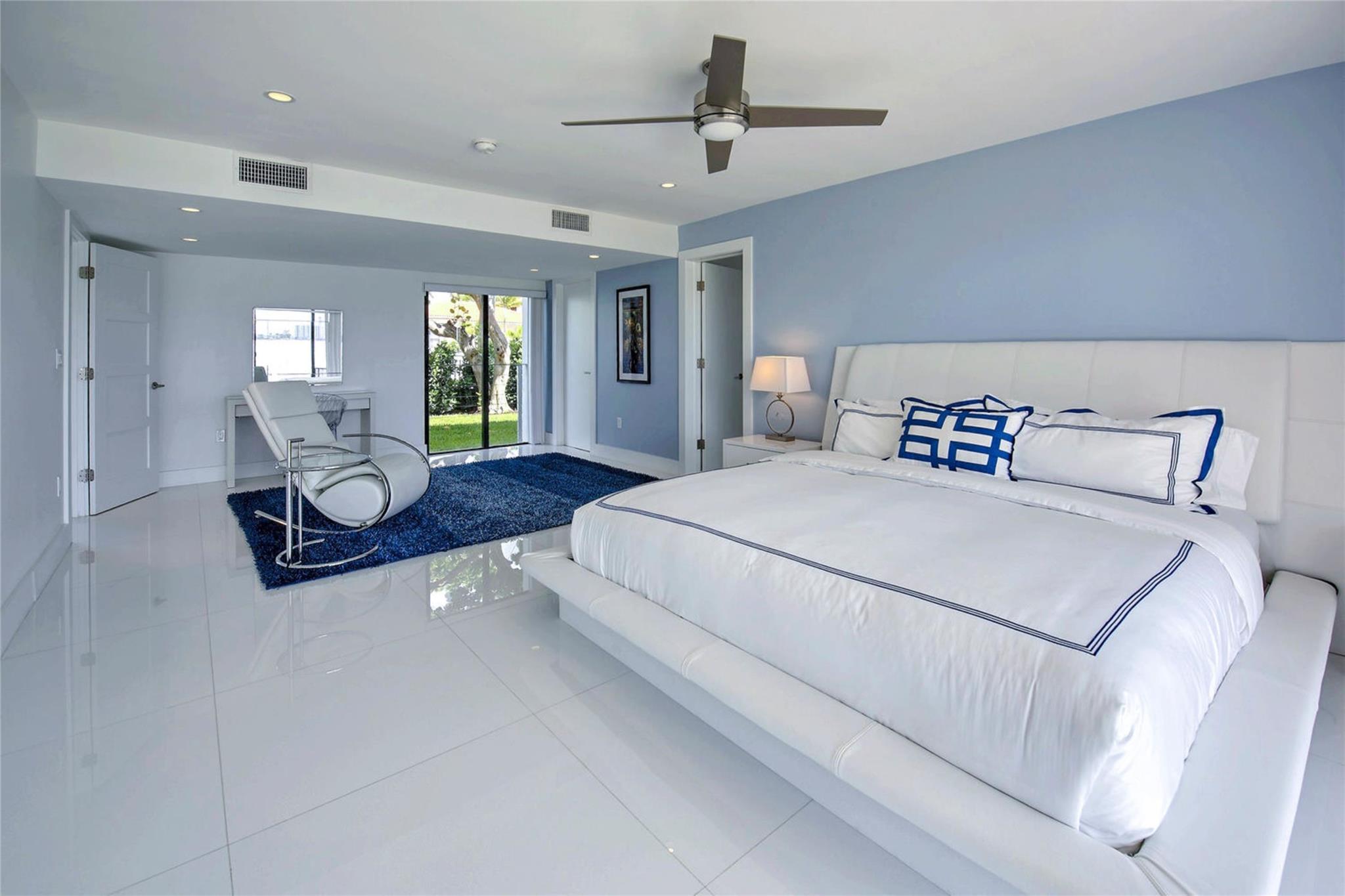 Bay Crest SE Point Lot - Residential