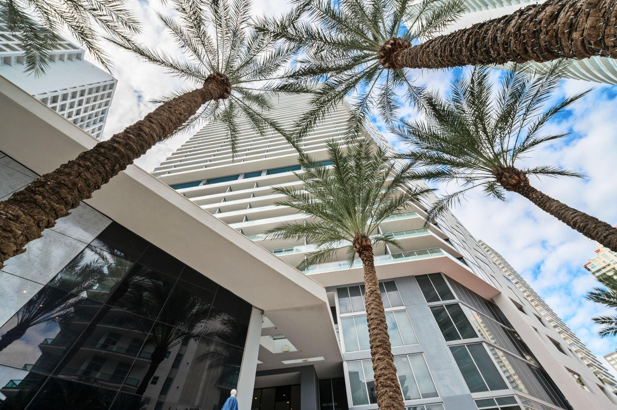 1300 Brickell Bay Drive 2600