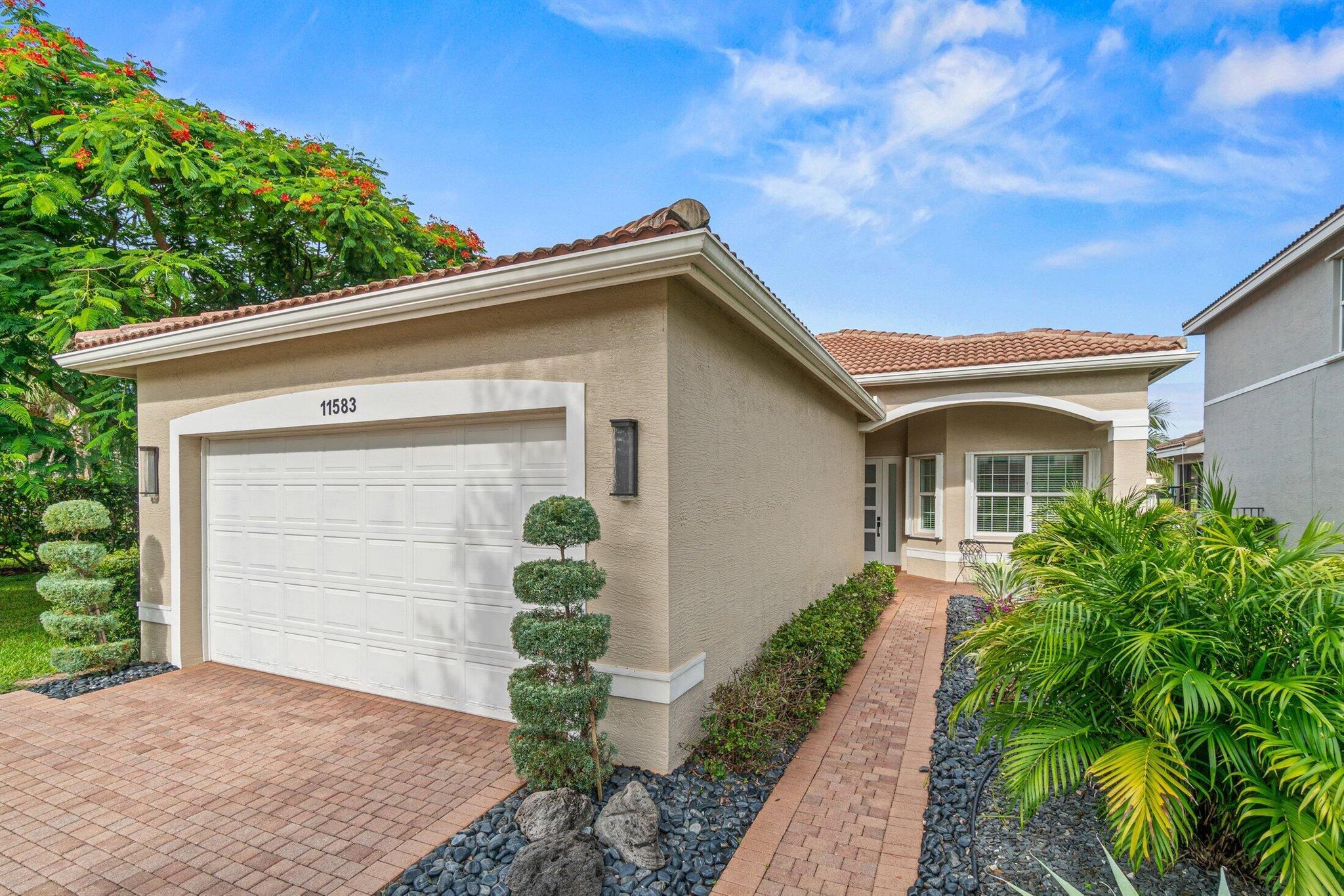 11583 Ponywalk Trail