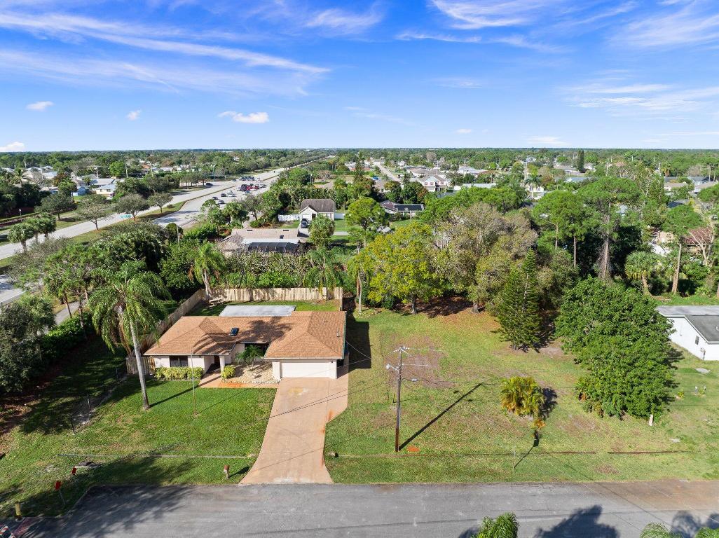 PORT ST LUCIE SECTION 2 - Land