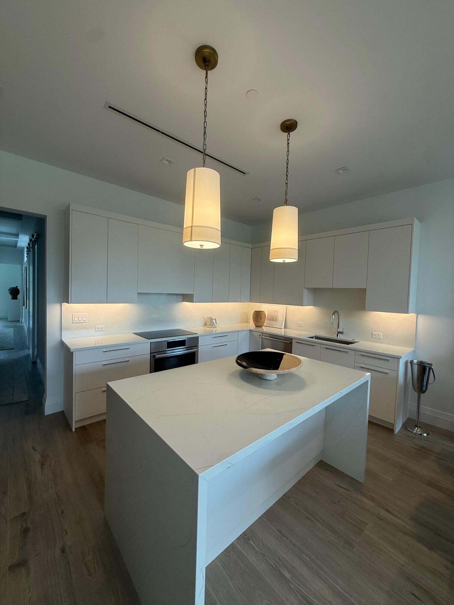 1177 George Bush Boulevard 207
