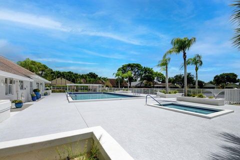 Condominium in Delray Beach FL 13750 Oneida Drive Dr.jpg