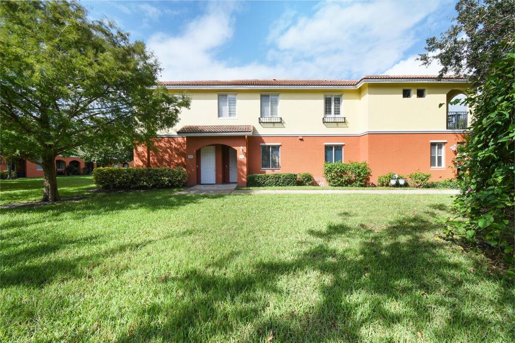 Photo of 40 SE Sedona Circle #101, Stuart, FL 34994 (MLS # R11050959)