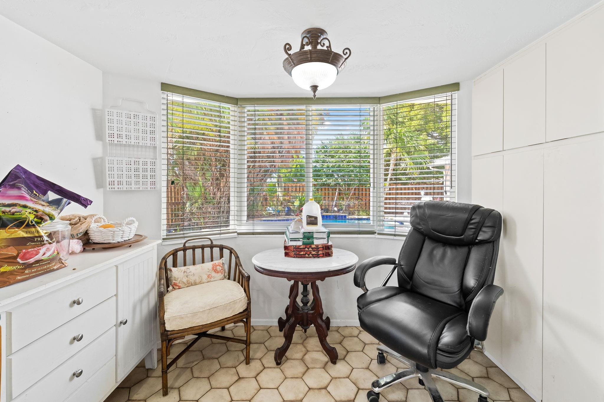 CORAL RIDGE ISLES - Residential Income