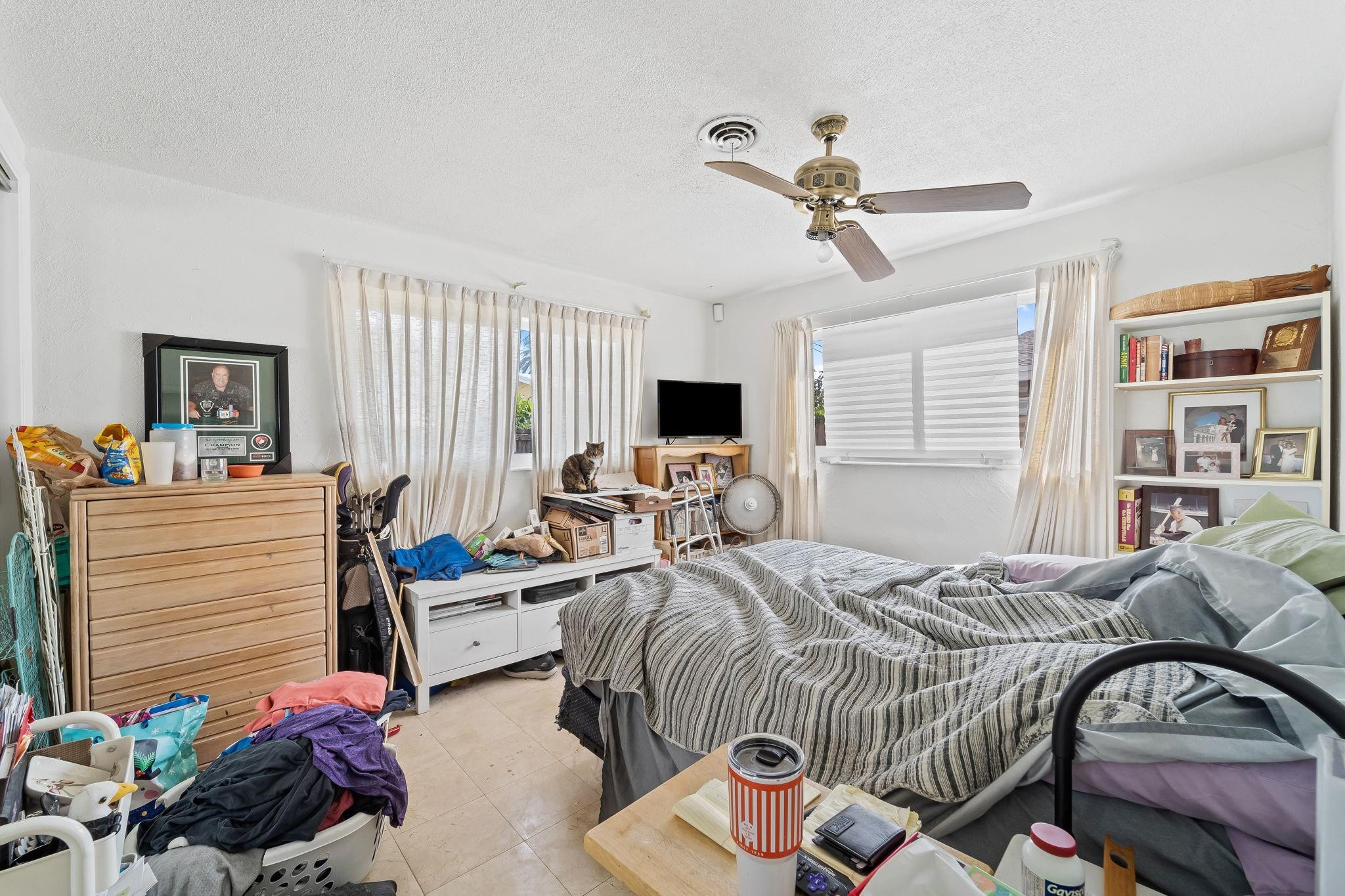 CORAL RIDGE ISLES - Residential Income